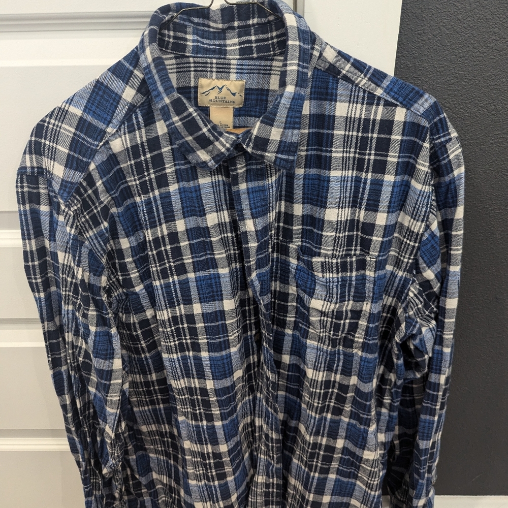 Blue Mountain Flannel Shirt. Large
